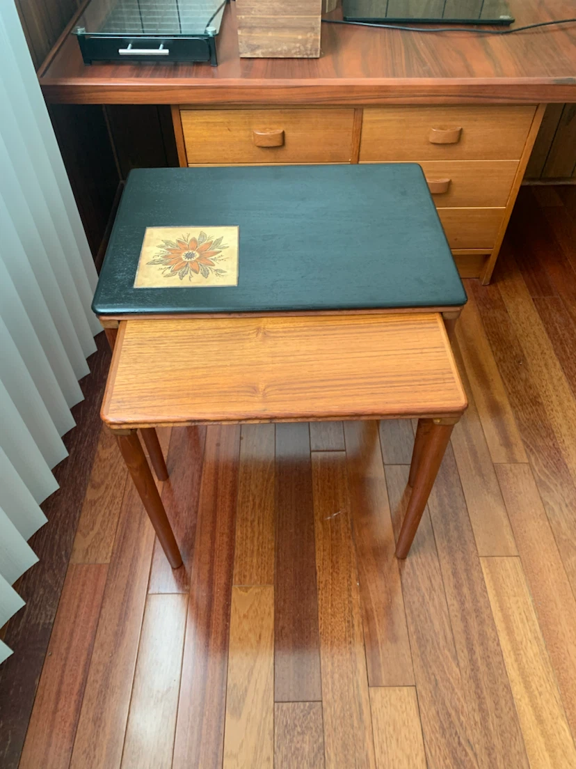 Mid Century Vintage Nesting Side Tables - photo 2