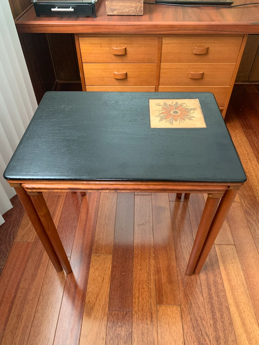 Mid Century Vintage Nesting Side Tables - photo 3