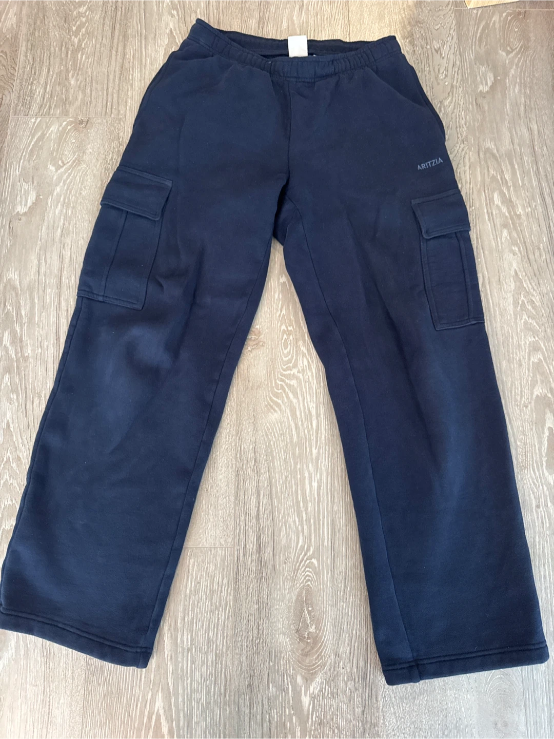 Aritzia Cargo Sweatpants - photo 4