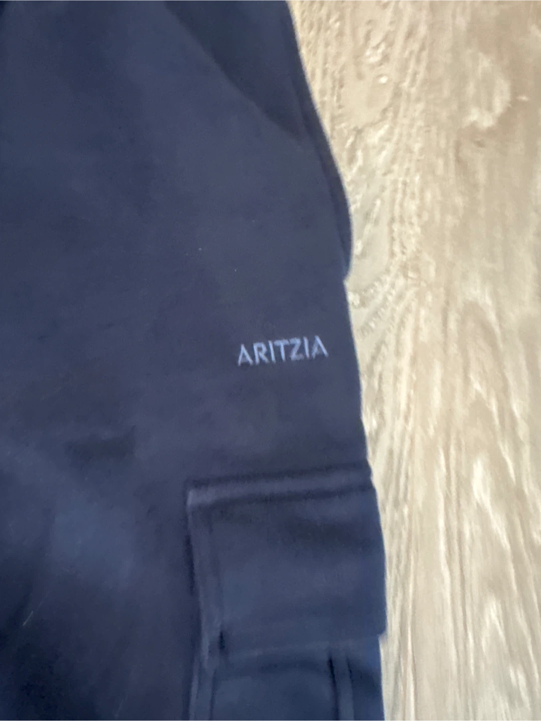 Aritzia Cargo Sweatpants - photo 5