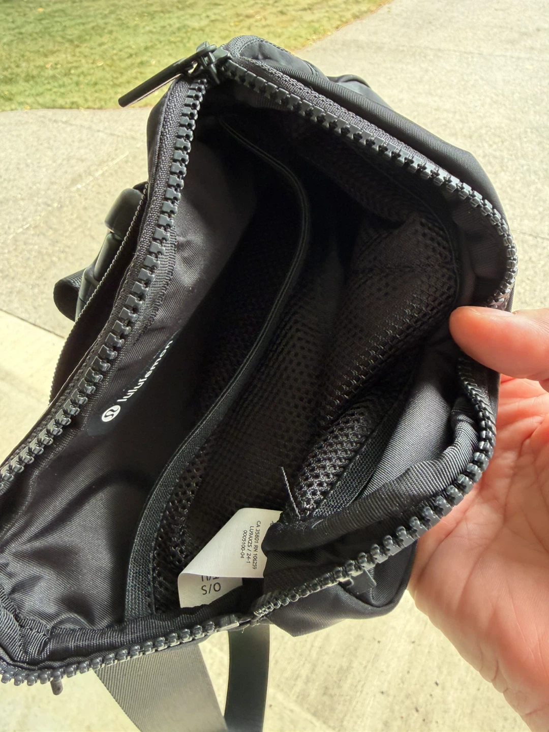 Lululemon Belt Bag - photo 5