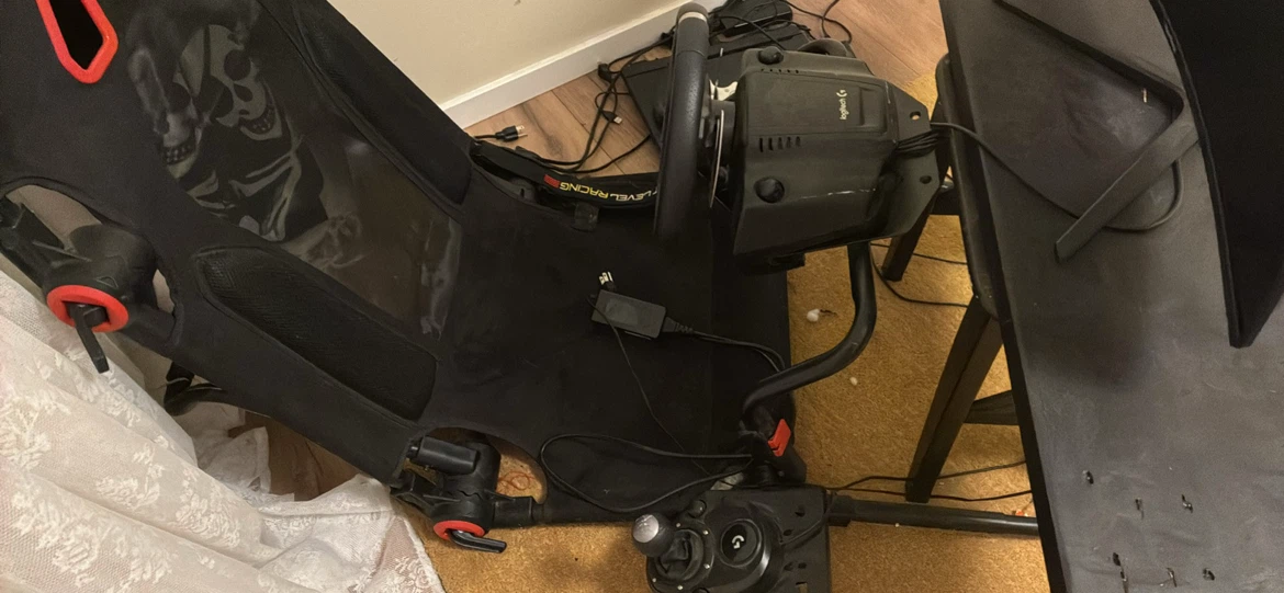Full race car simulator with wheel,monitor, and more!