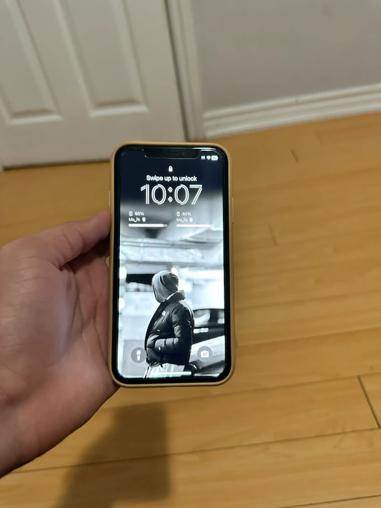 Apple iPhone XR Coral - photo 3