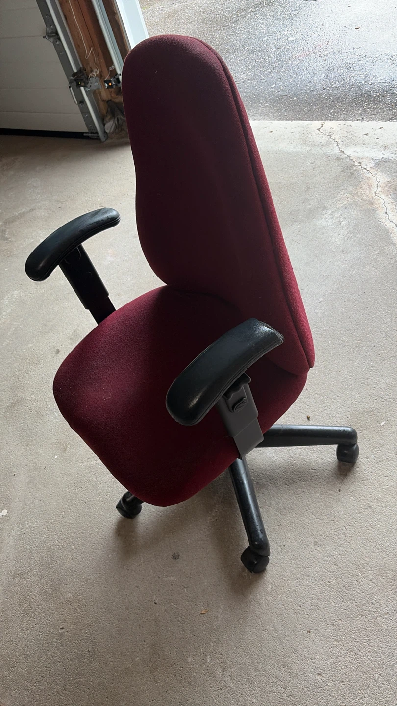 Burgundy Ergonomic Office Chair - photo 2