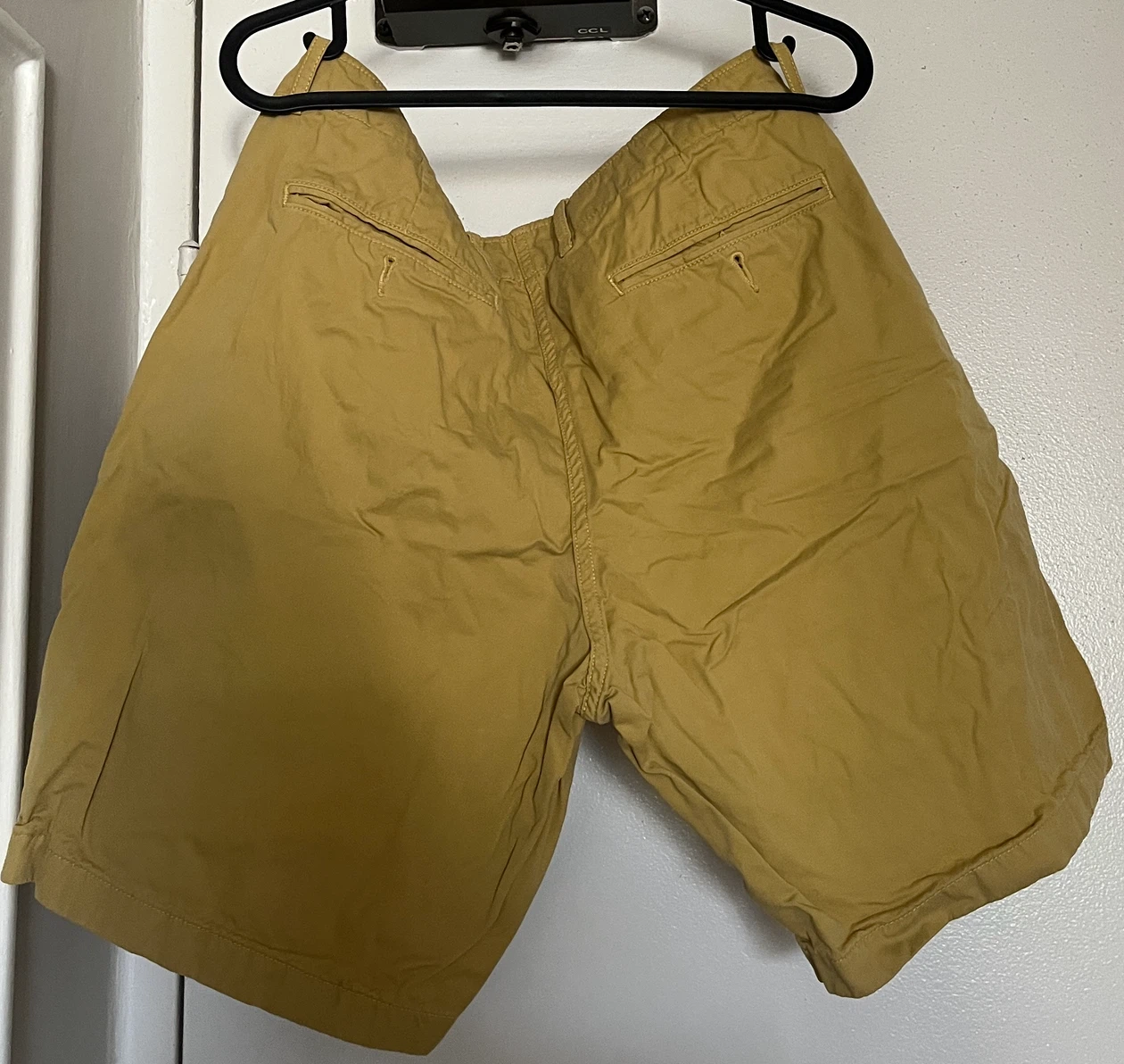 UNIQLO Chino Shorts Mustard Yellow - photo 2