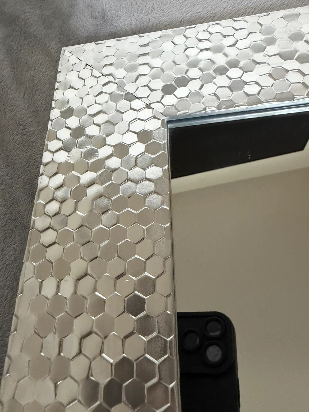 Silver Textured Framed Wall Mirror – 74 × 59 cm - photo 2