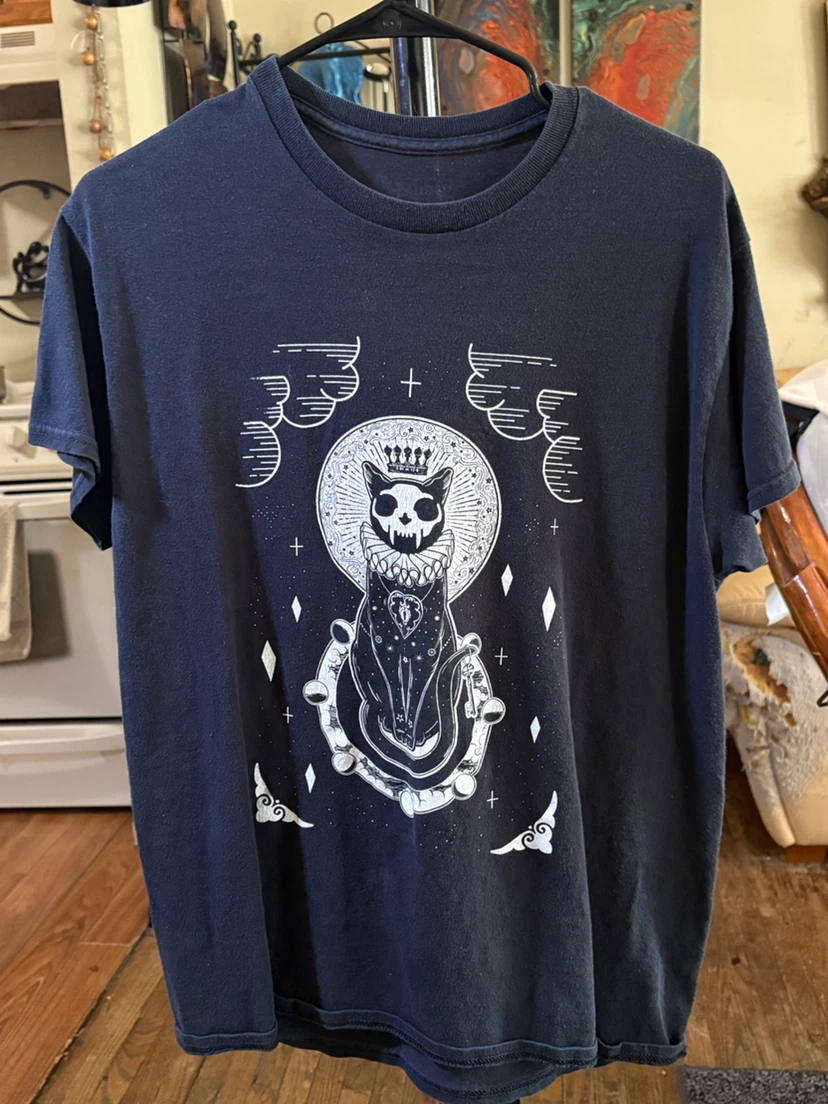 Dark Cat Skull Graphic T-Shirt