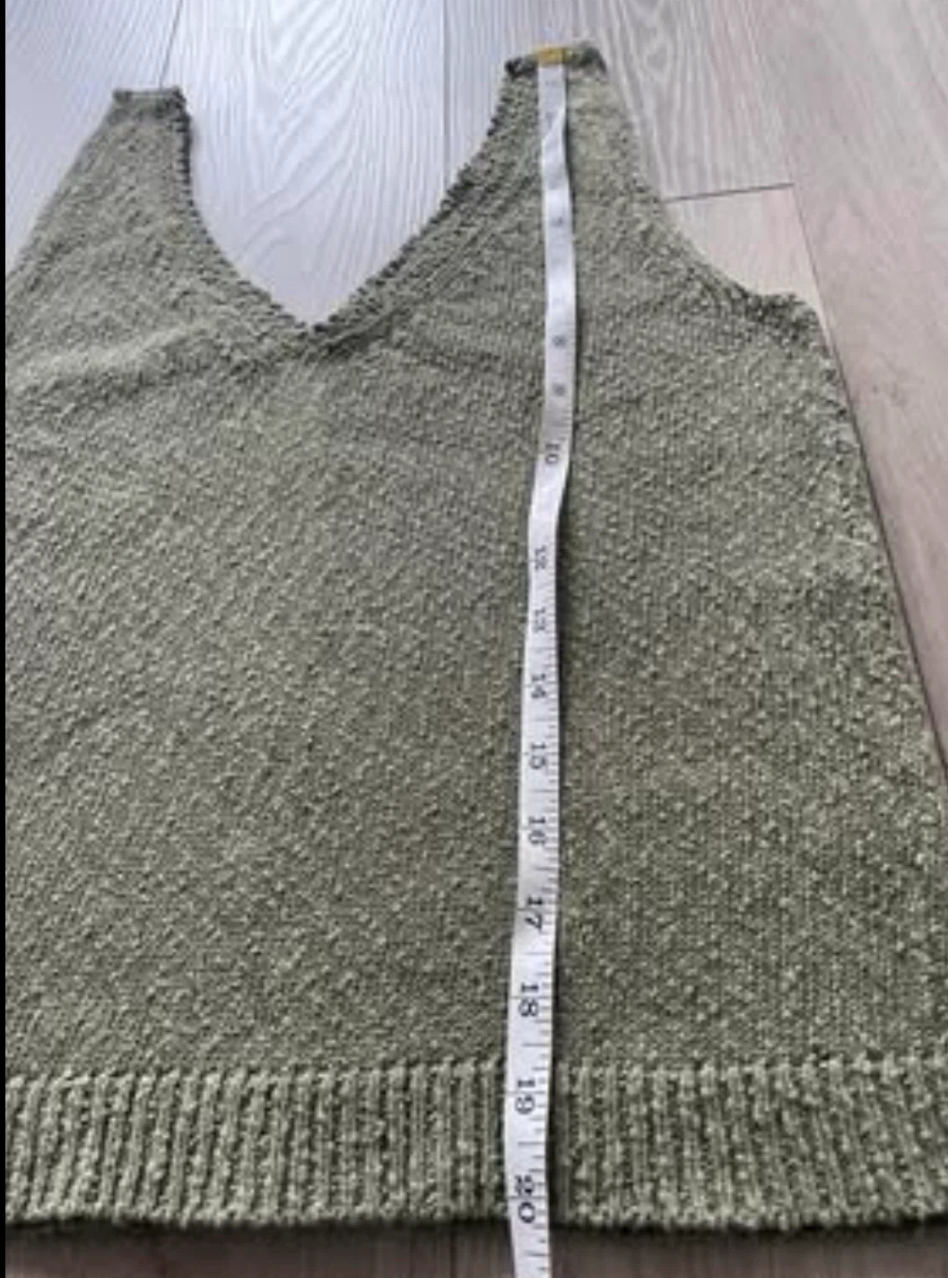 Tommy Bahama cotton and linen tank, double v, olive green, XS - photo 4