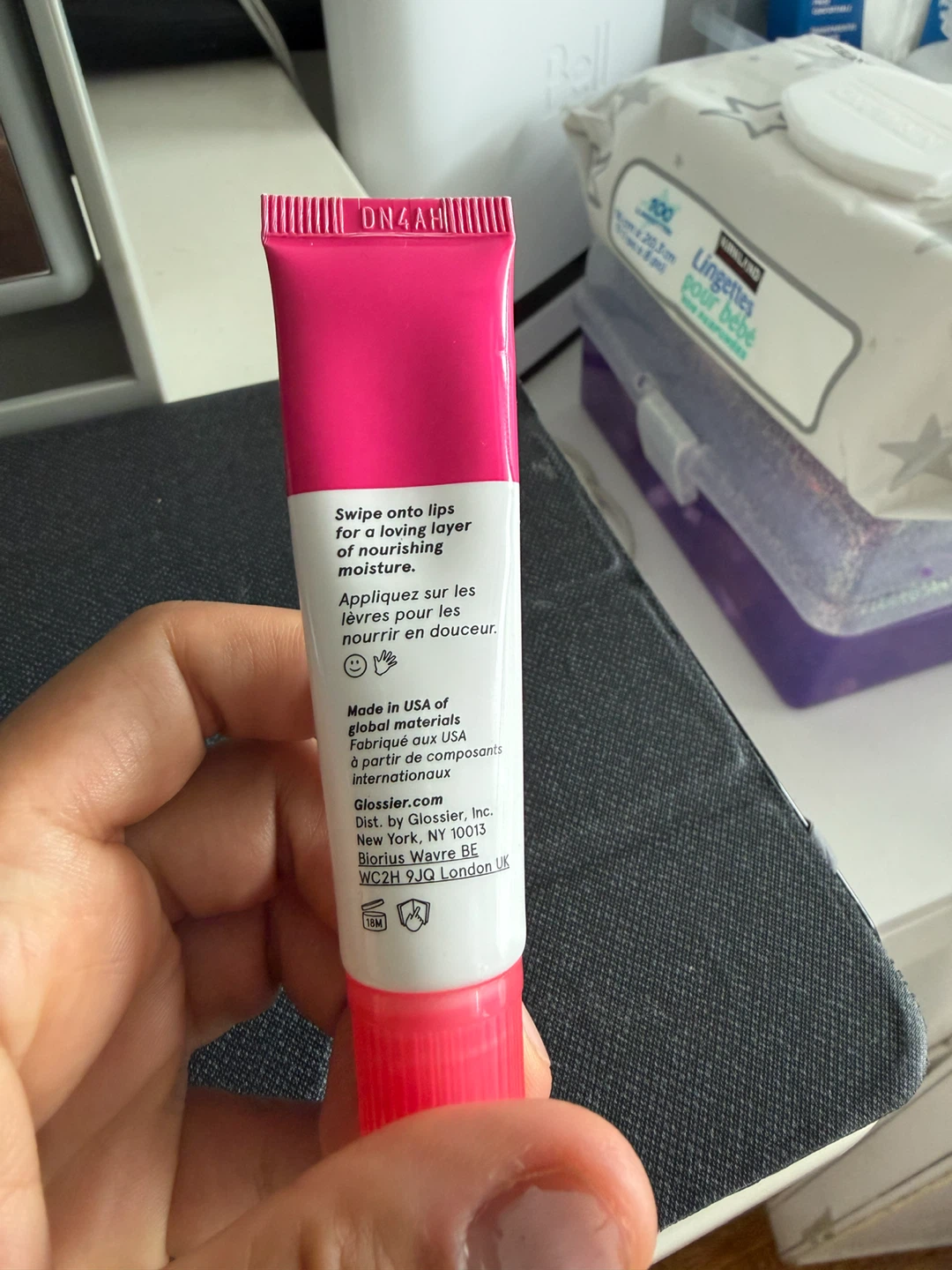 Glossier Strawberry Balm Dotcom Universal Salve - photo 2