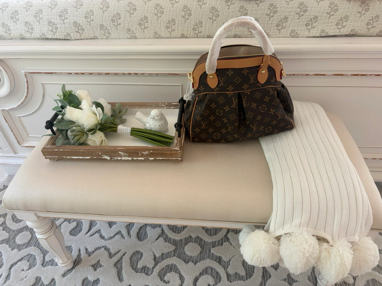 Louis Vuitton Monogram Handbag - photo 2