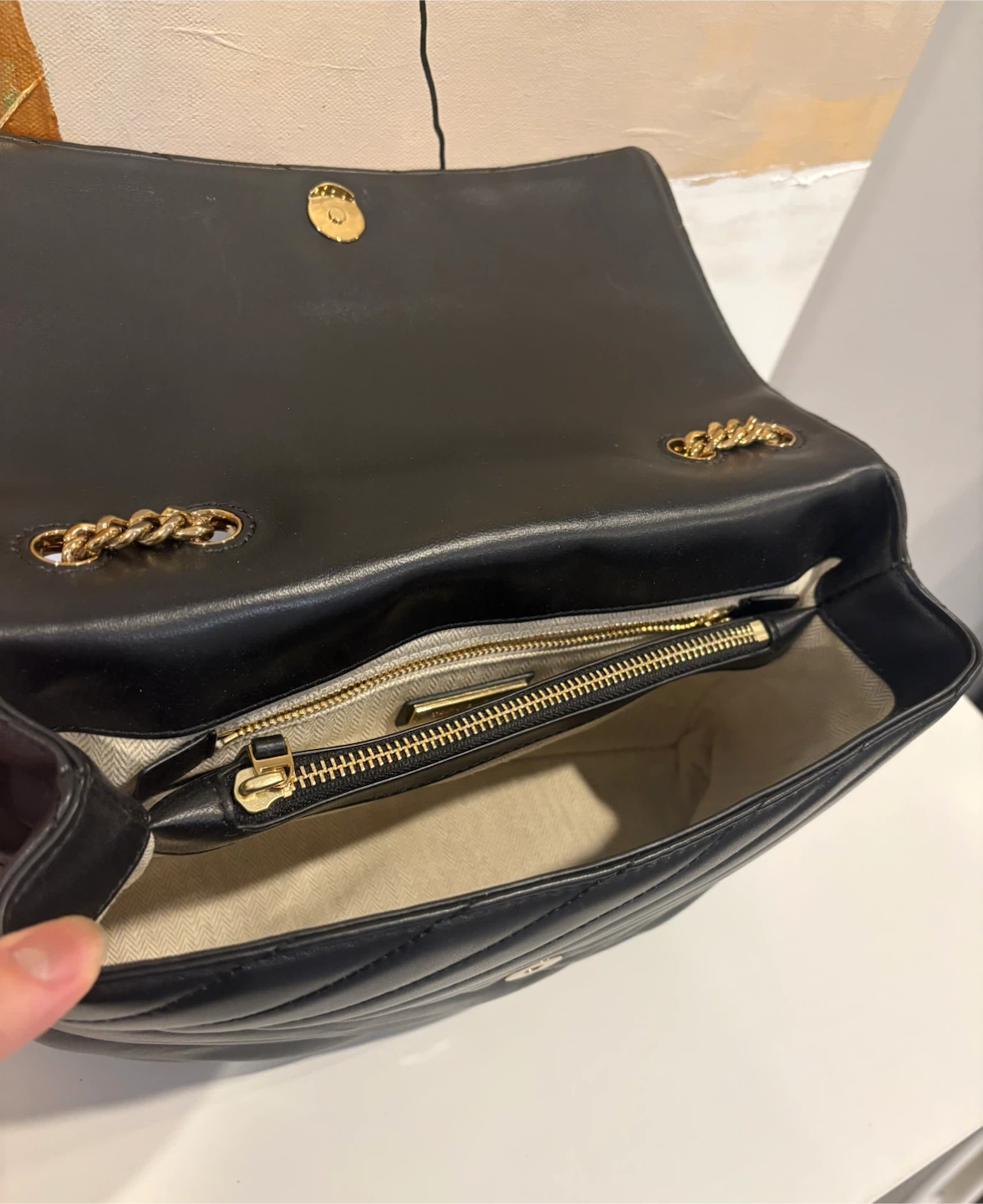 Tory Burch Kira Chevron Convertible Shoulder Bag Black Leather - photo 4