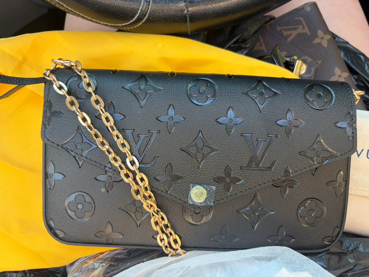 Louis Vuitton Empreinte Pochette Felicie
