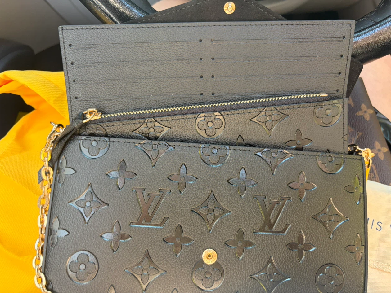 Louis Vuitton Empreinte Pochette Felicie - photo 2