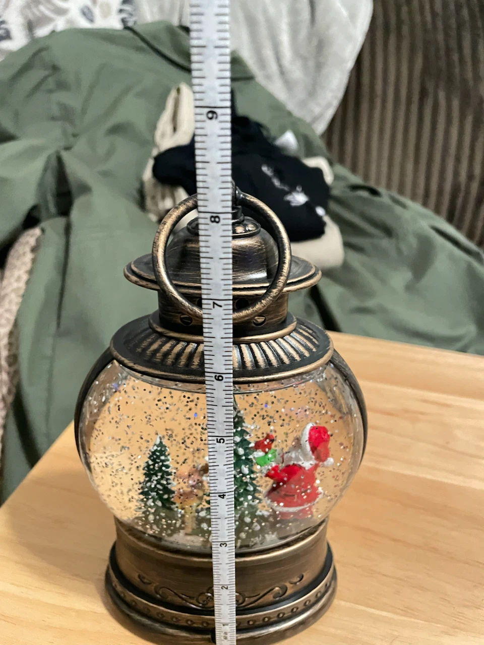 Light-Up Christmas Santa Lantern Snow Globe - photo 4