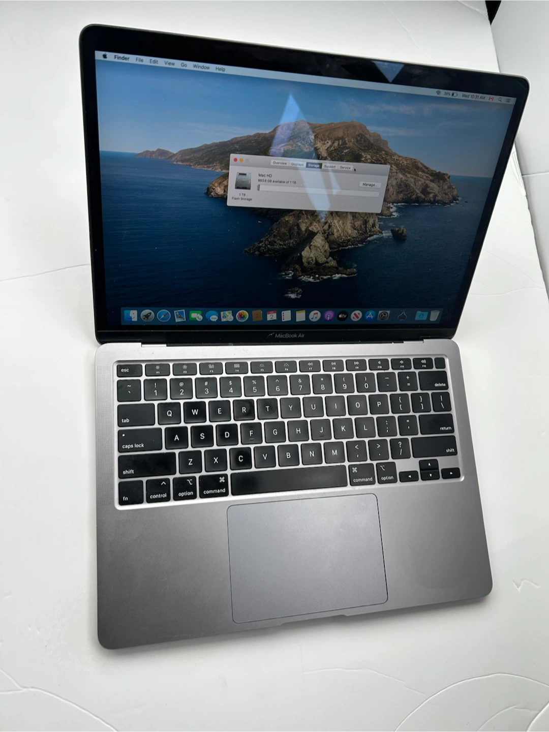 MacBook Air 13” 2020 – i7 / 16GB RAM / 1TB SSD