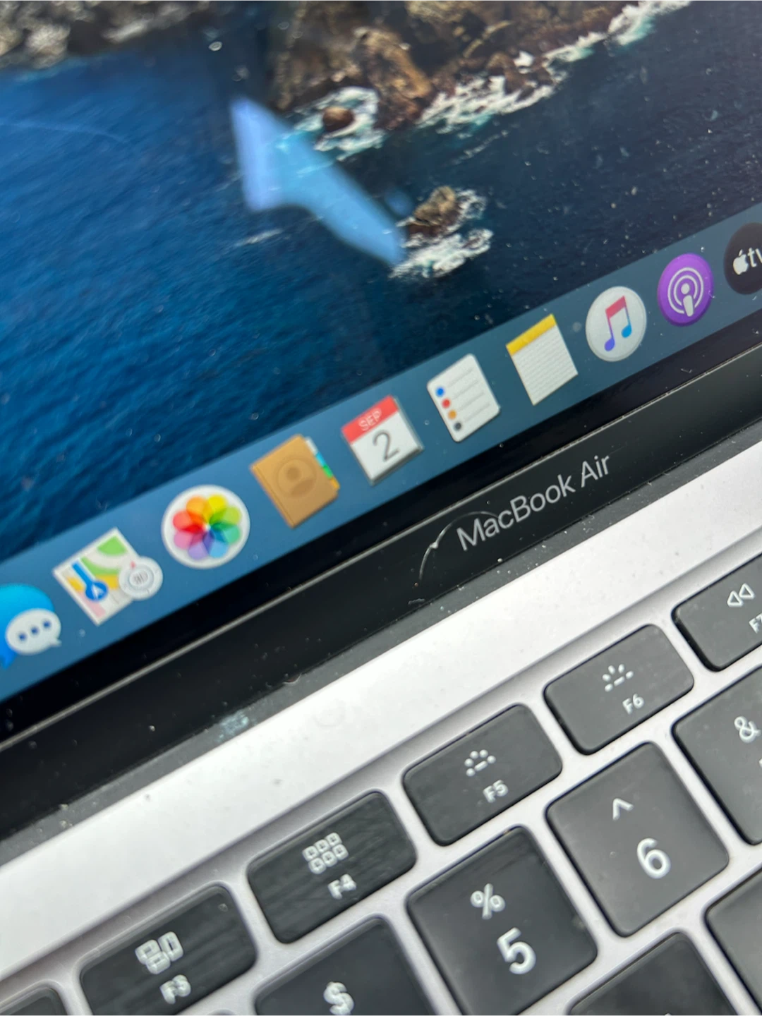 MacBook Air 13” 2020 – i7 / 16GB RAM / 1TB SSD - photo 2
