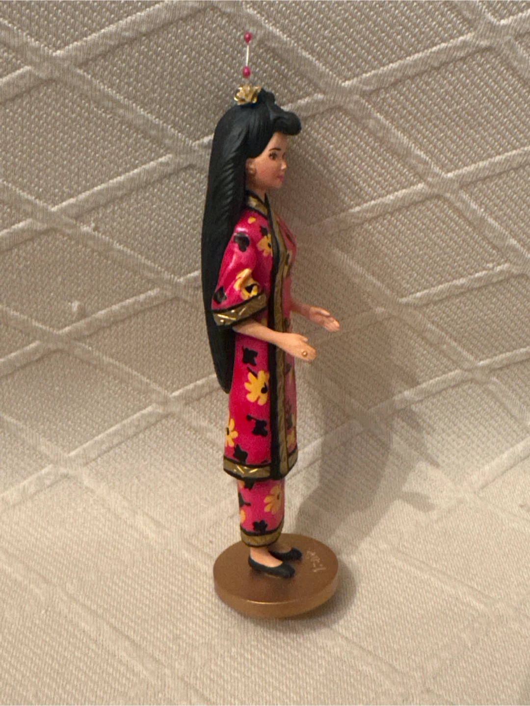 Hallmark Keepsake Chinese Barbie Ornament - photo 5