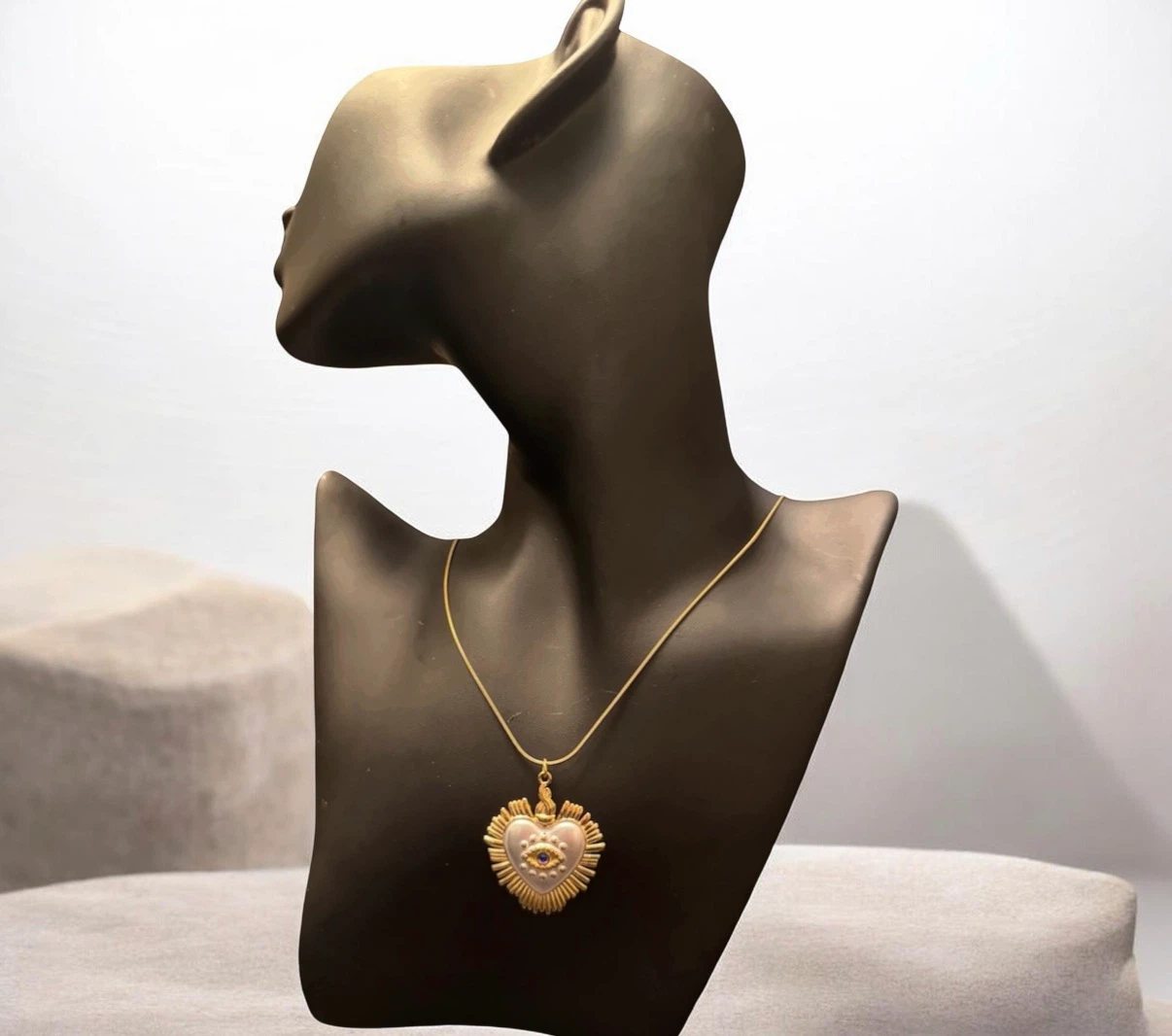 Goldtone Heart Eye Pendant Necklace - photo 2