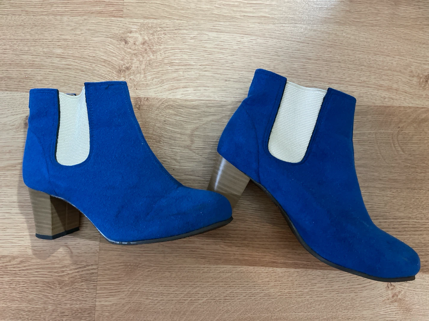 Esperanza Blue Suede Ankle Boots Made in Japan