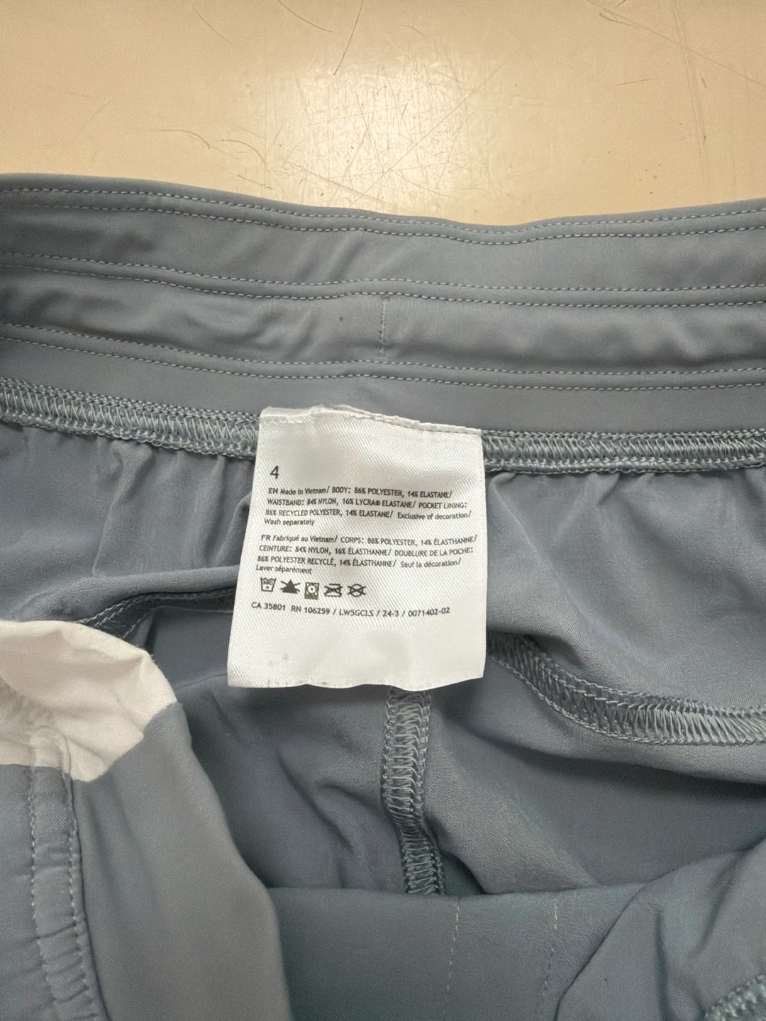 Lululemon Grey & White Track Pants - photo 5