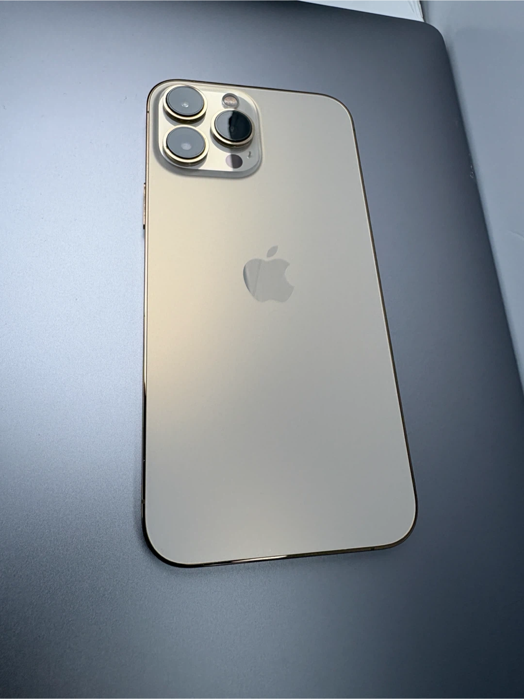 iPhone 13 Pro Max 128GB Unlocked – Gold – Very Good Condition