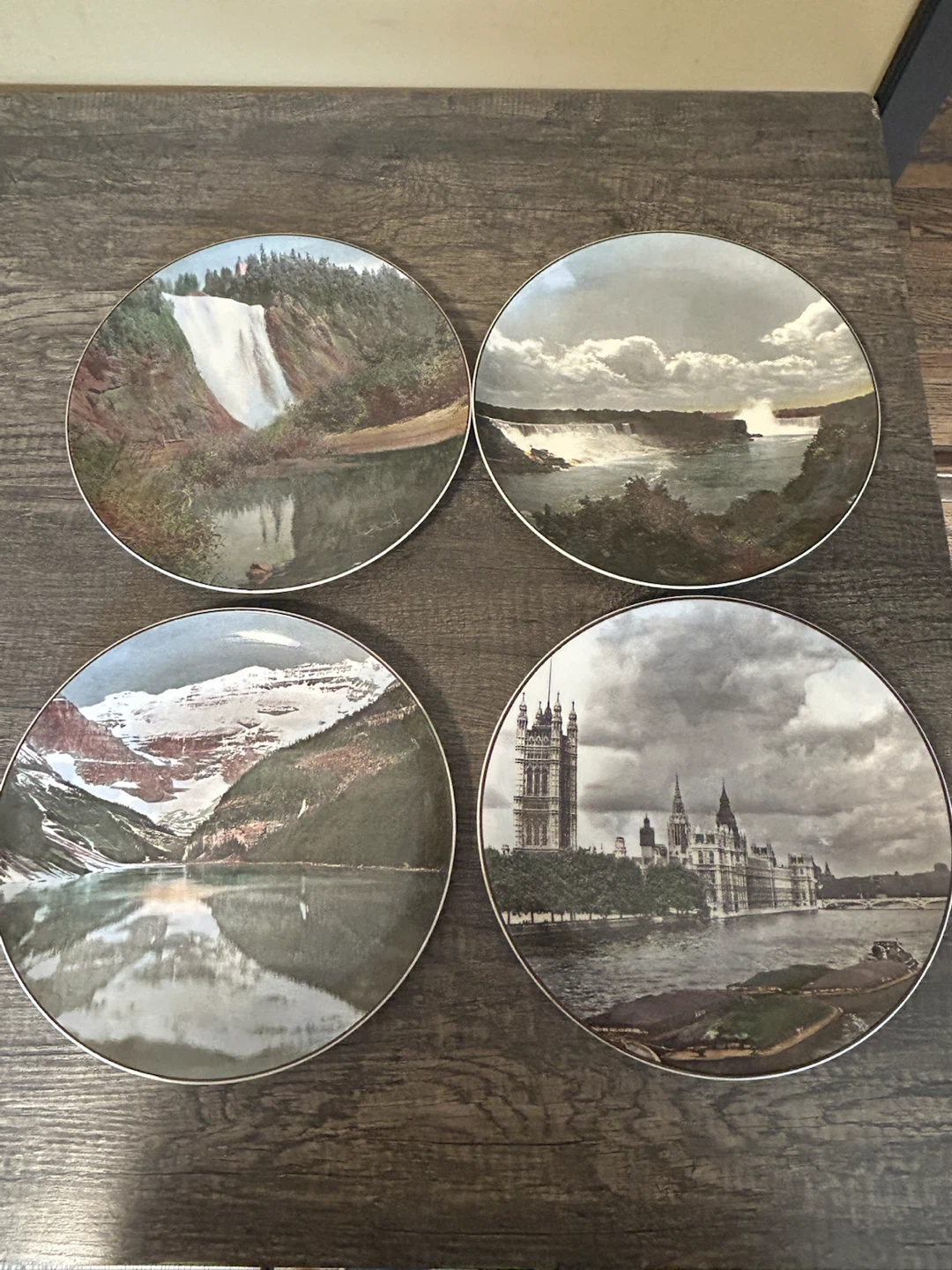 Decorative Collector Plates - Scenic Views