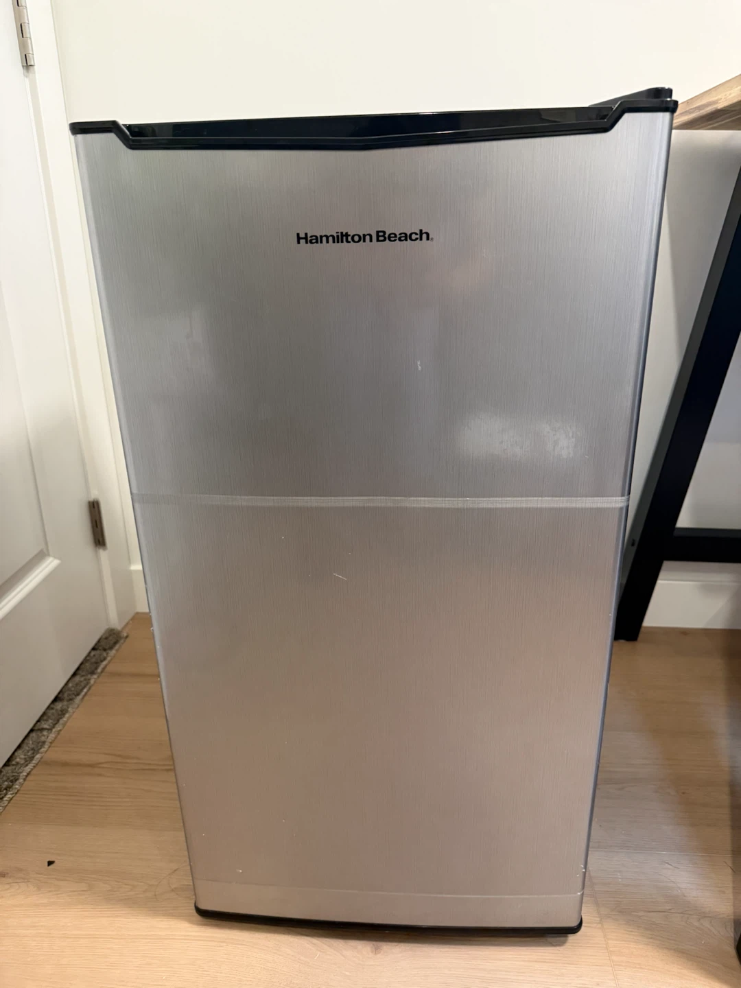 Hamilton Beach Mini Fridge