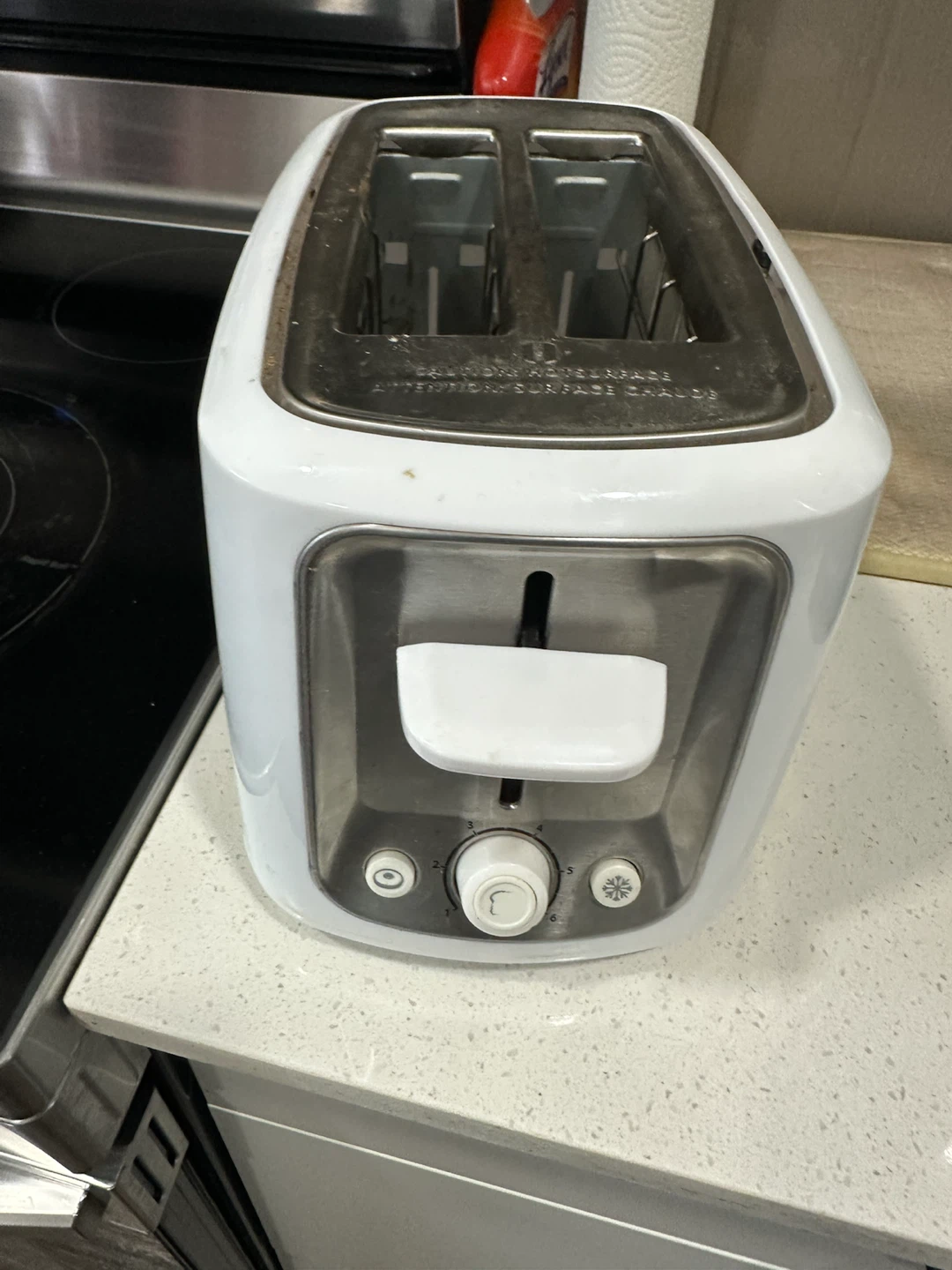 Toastmaster White 2-Slice Toaster