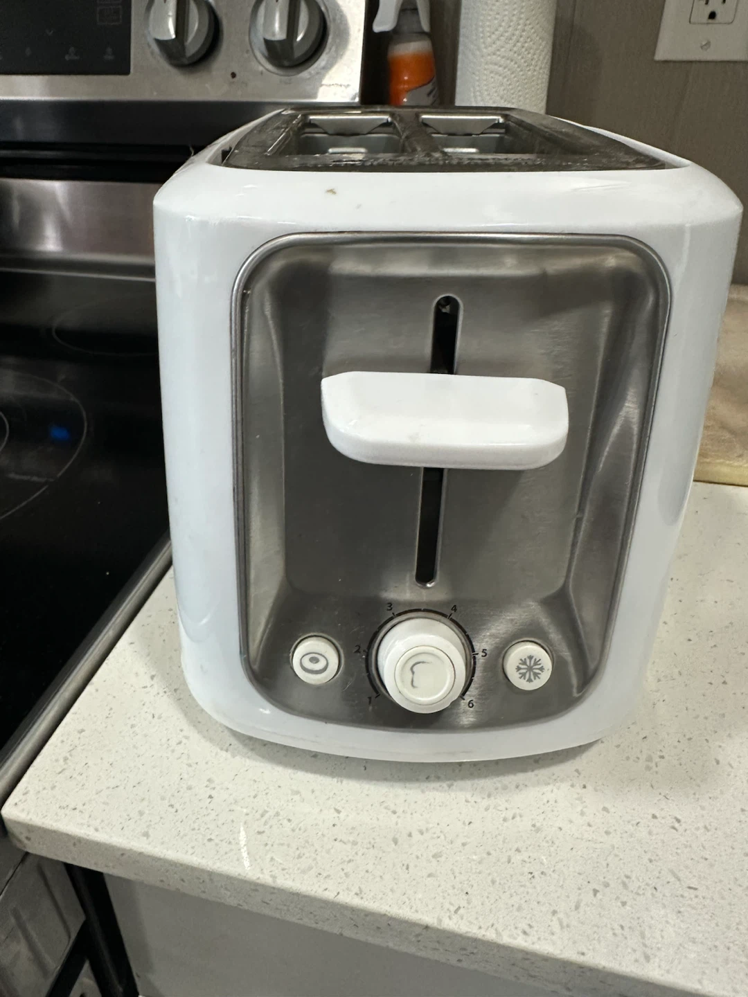 Toastmaster White 2-Slice Toaster - photo 5