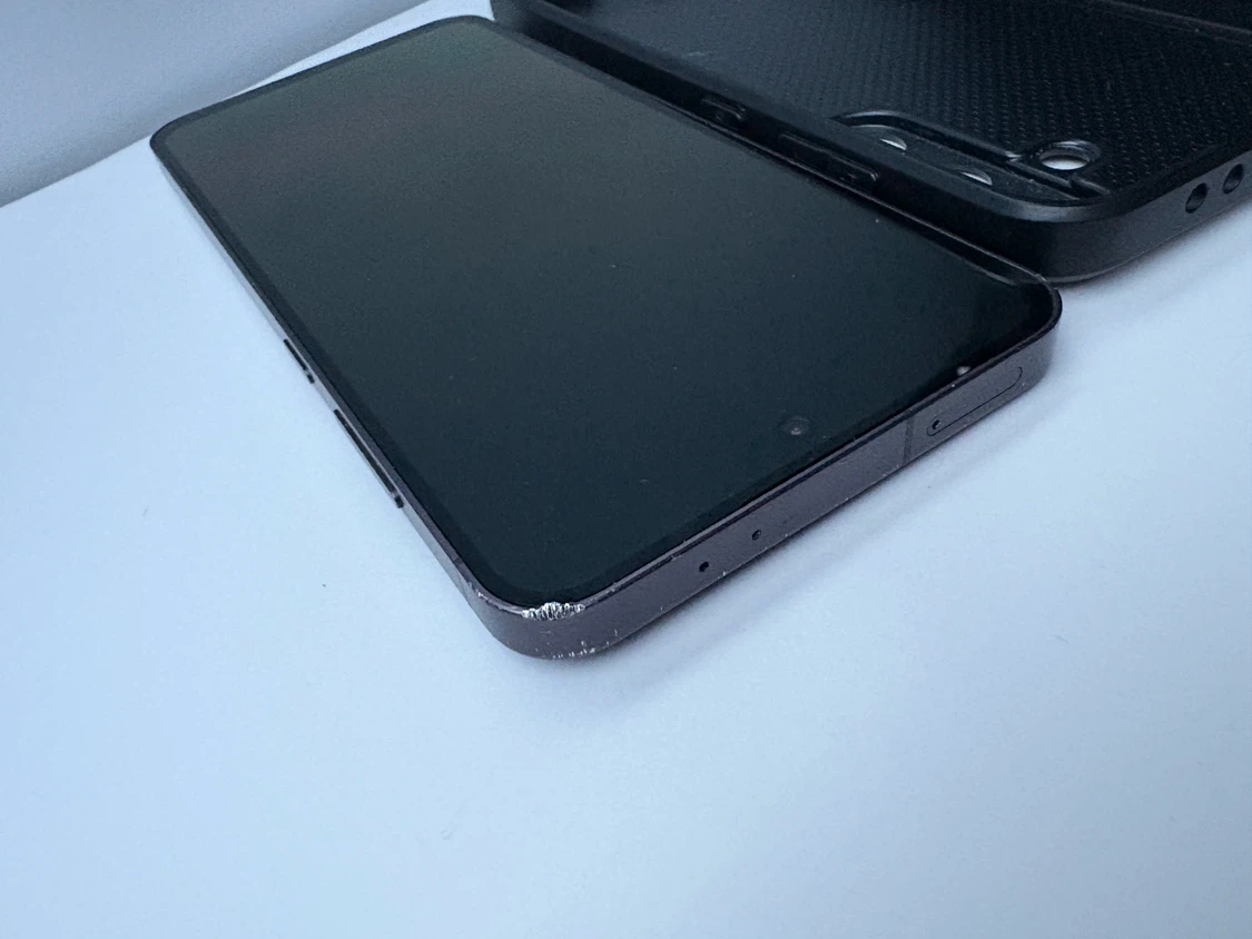 Samsung Galaxy S24 FE 128GB Unlocked - photo 4