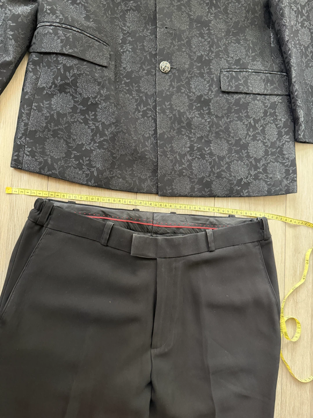 Men Black Floral Bandhgala Suit Set - photo 5