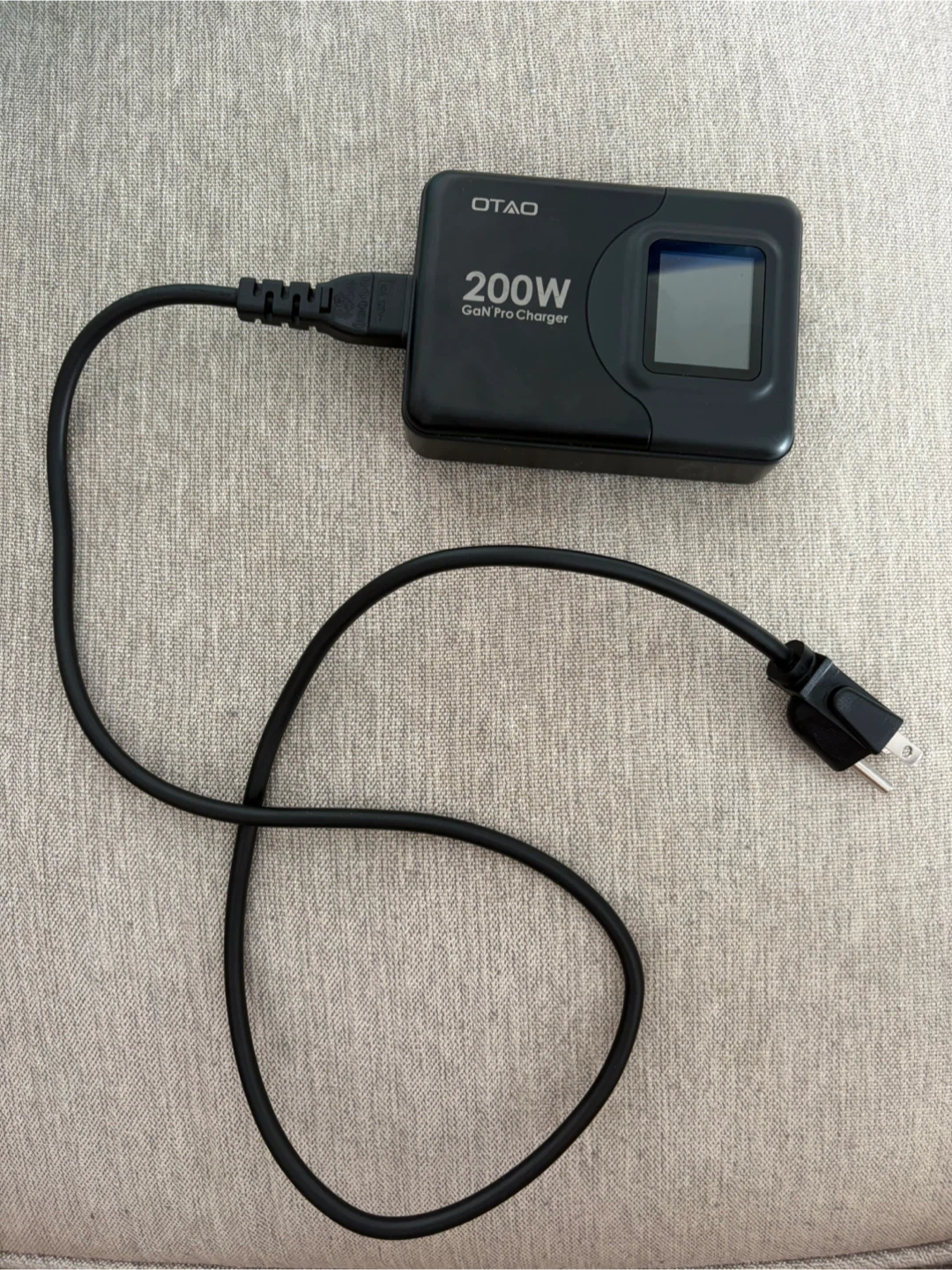 OTAO 200W GaN Pro Charger