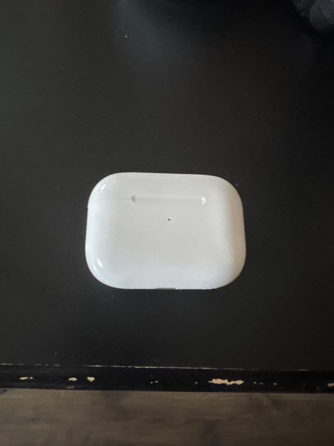 Apple AirPods Pro Charging Case