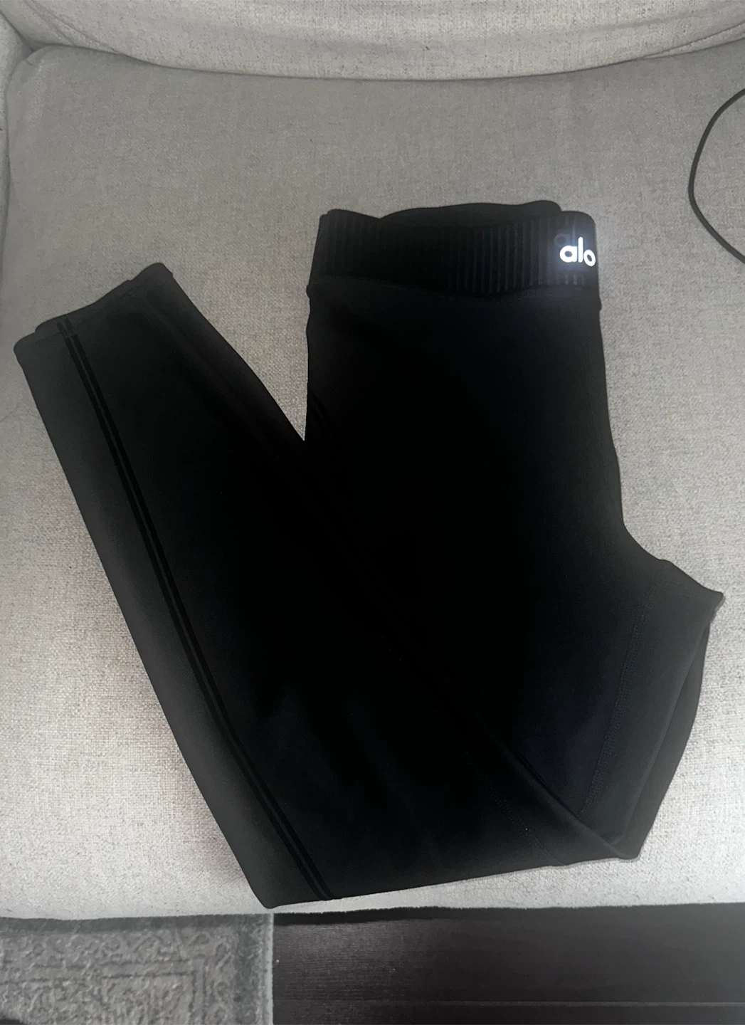 ALO Yoga Black High Waist Leggings - photo 2