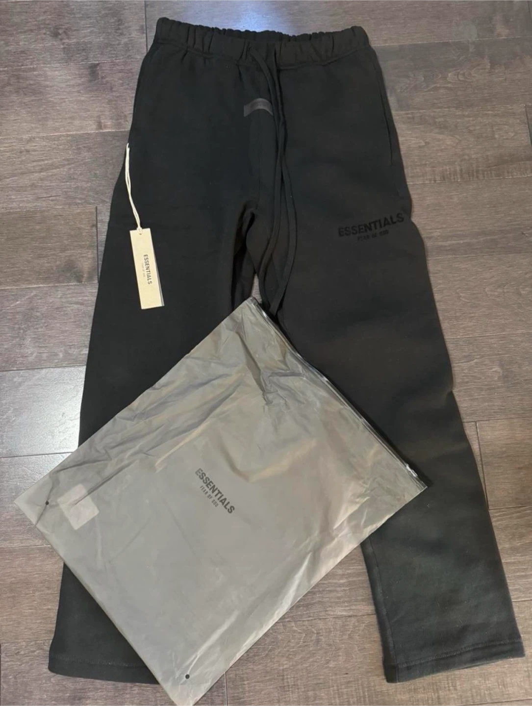 Essentials Pants M
