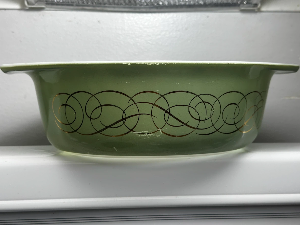 vintage green scroll 043 casserole dish - photo 3