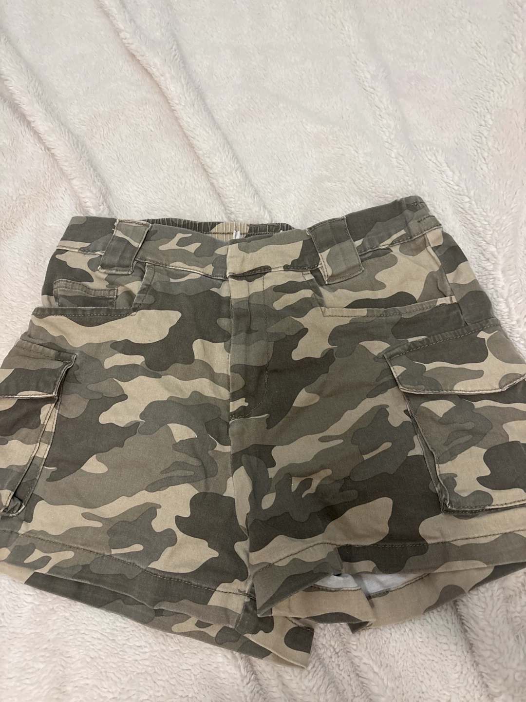 camo shorts