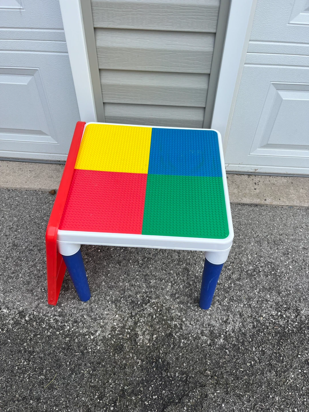 Small Kids Building Block Table