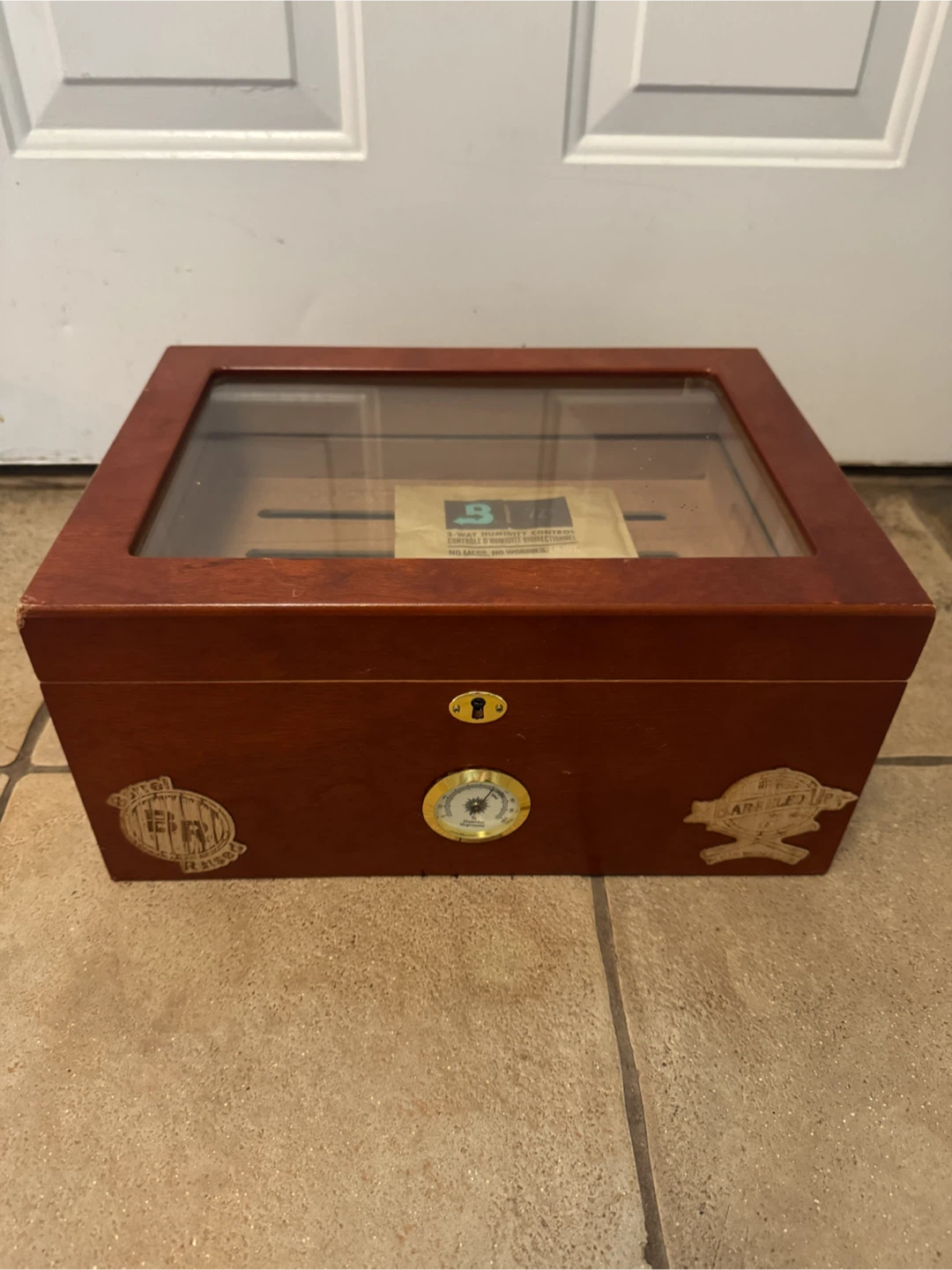 Wooden Humidor with Hygrometer