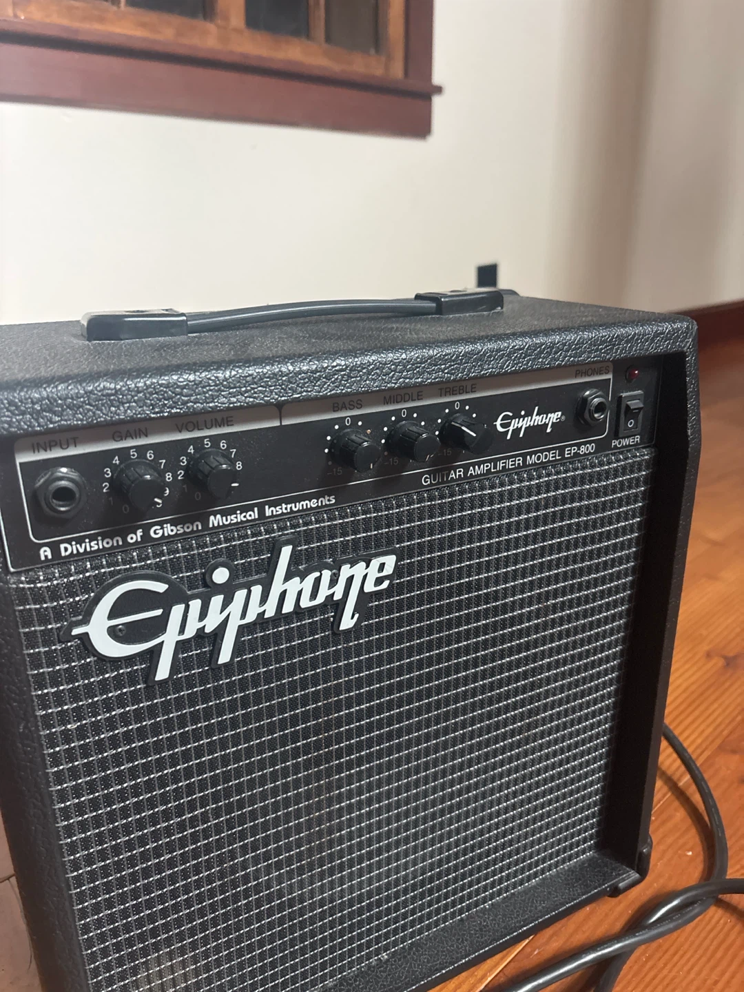 Epiphone EP-800 Guitar Amplifier - photo 4