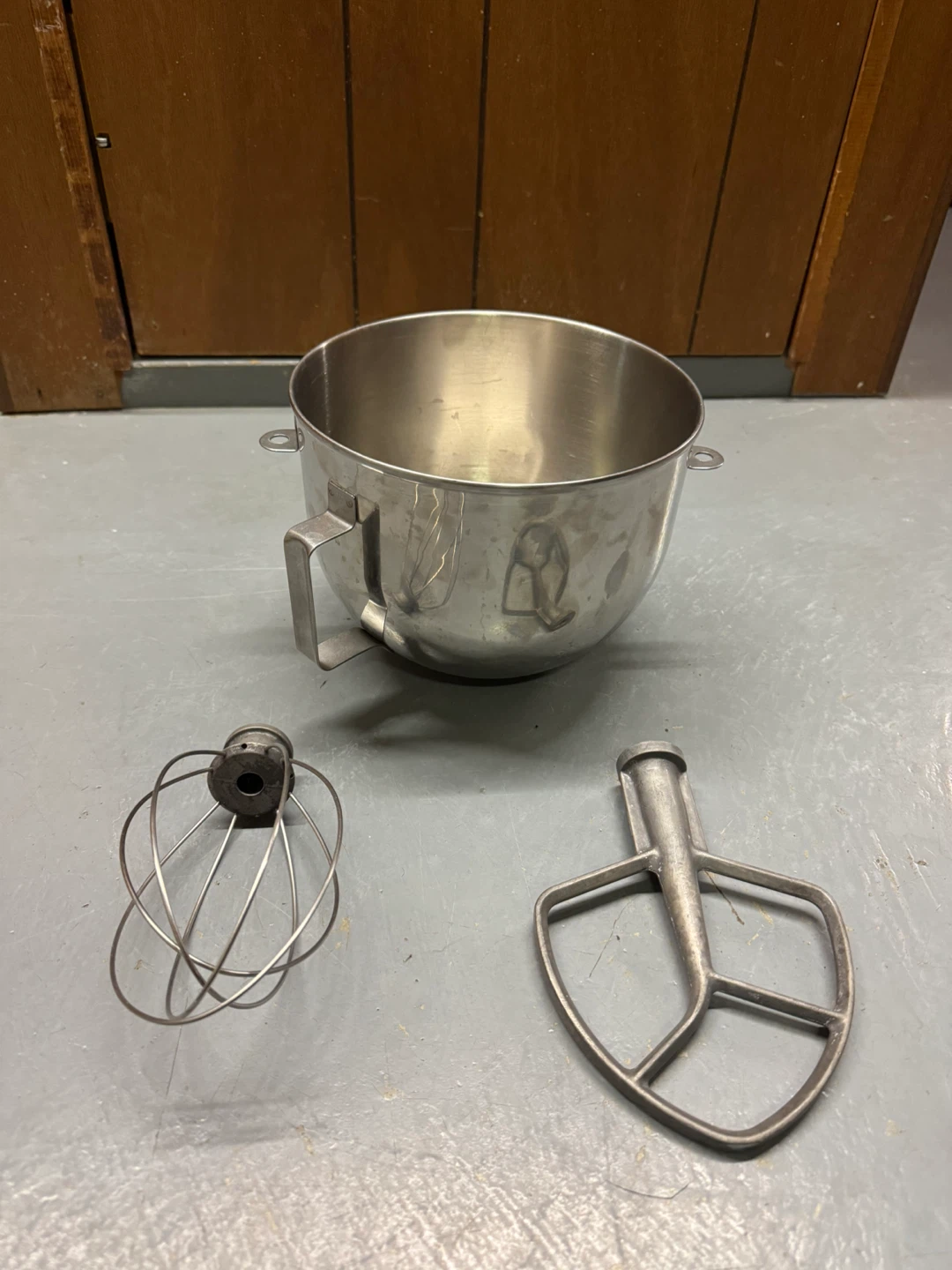 KitchenAid 5-Qt Mixer Bowl + Attachments - photo 2