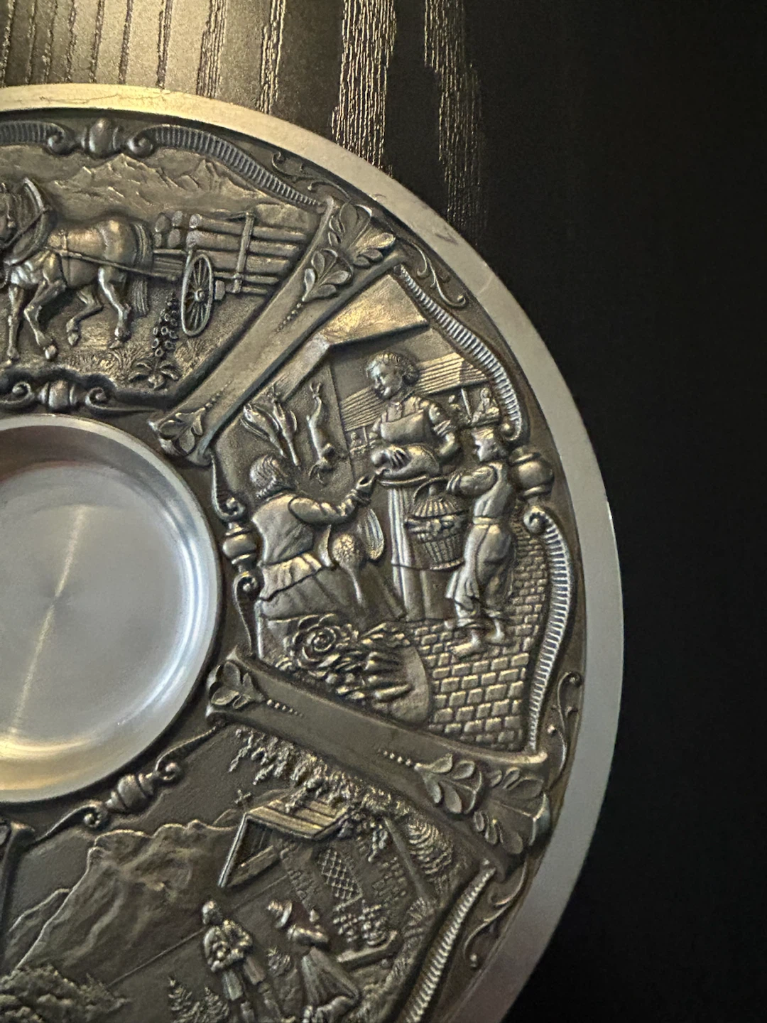 vintage German pewter decorative wall plate - photo 3