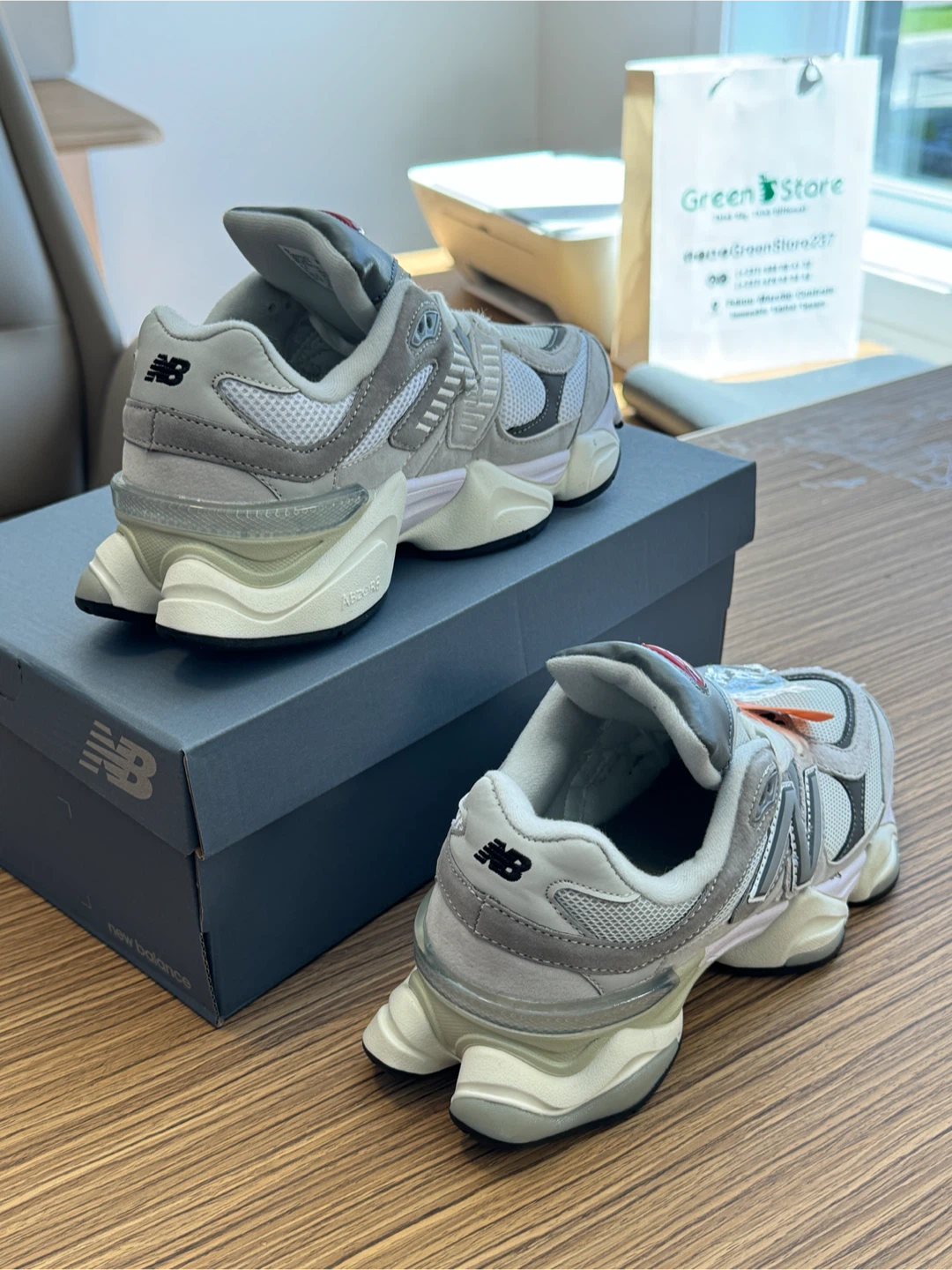 Bottes New Balance 9060 Gris - photo 5