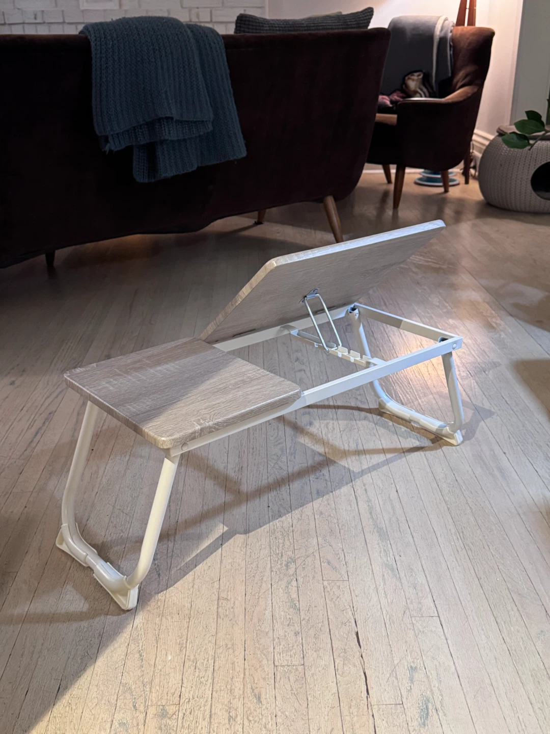 Adjustable Laptop Bed Tray Table - photo 2