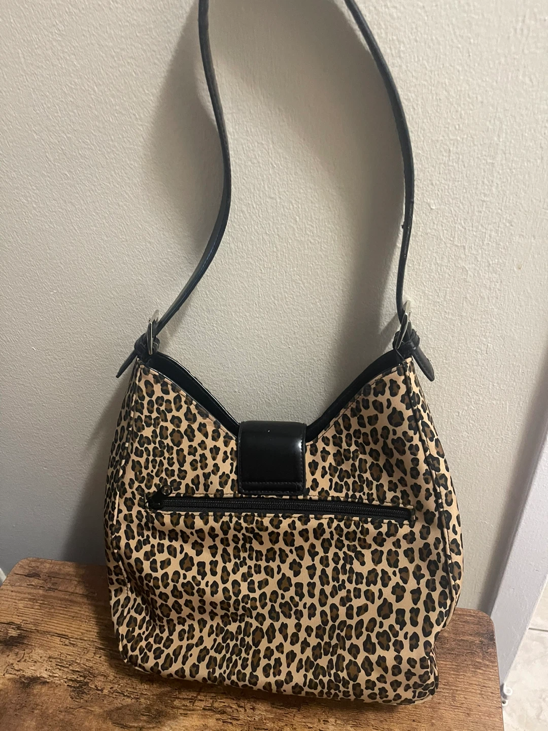 Leopard Print Shoulder Bag - photo 3