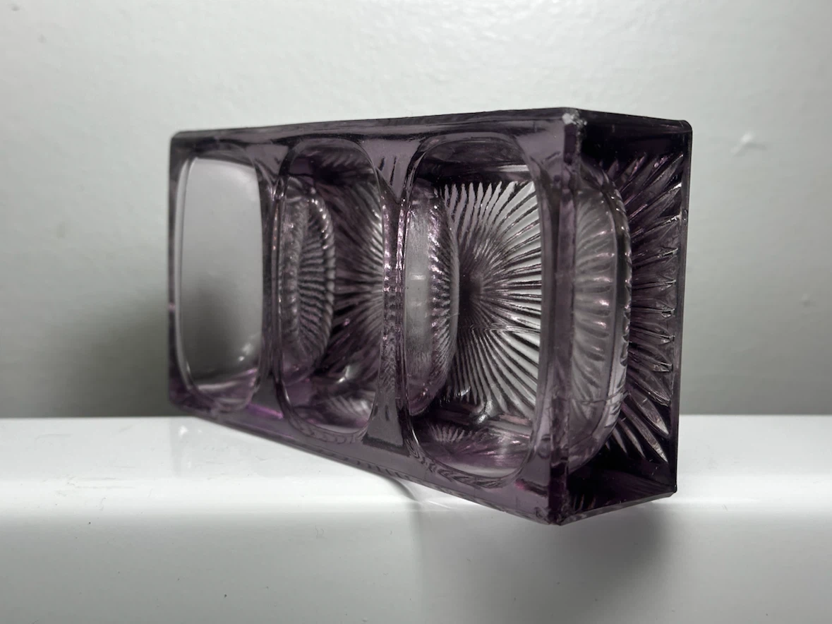 Sengbusch pressed glass triple inkwell base no 300 - photo 2