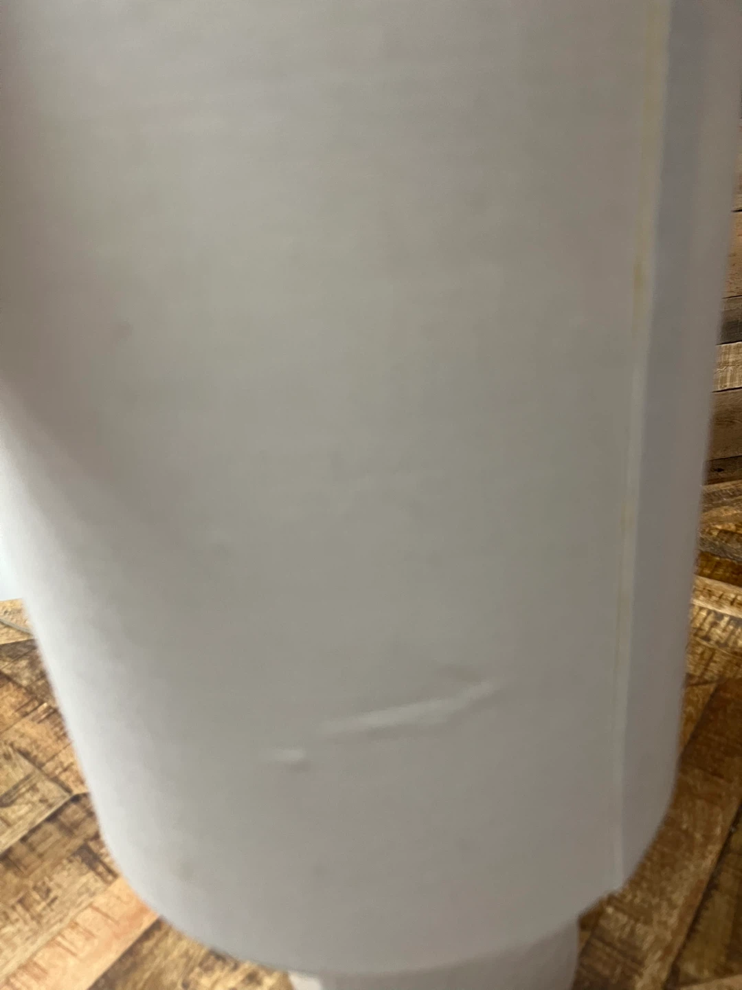 White ceramic table lamp - photo 4
