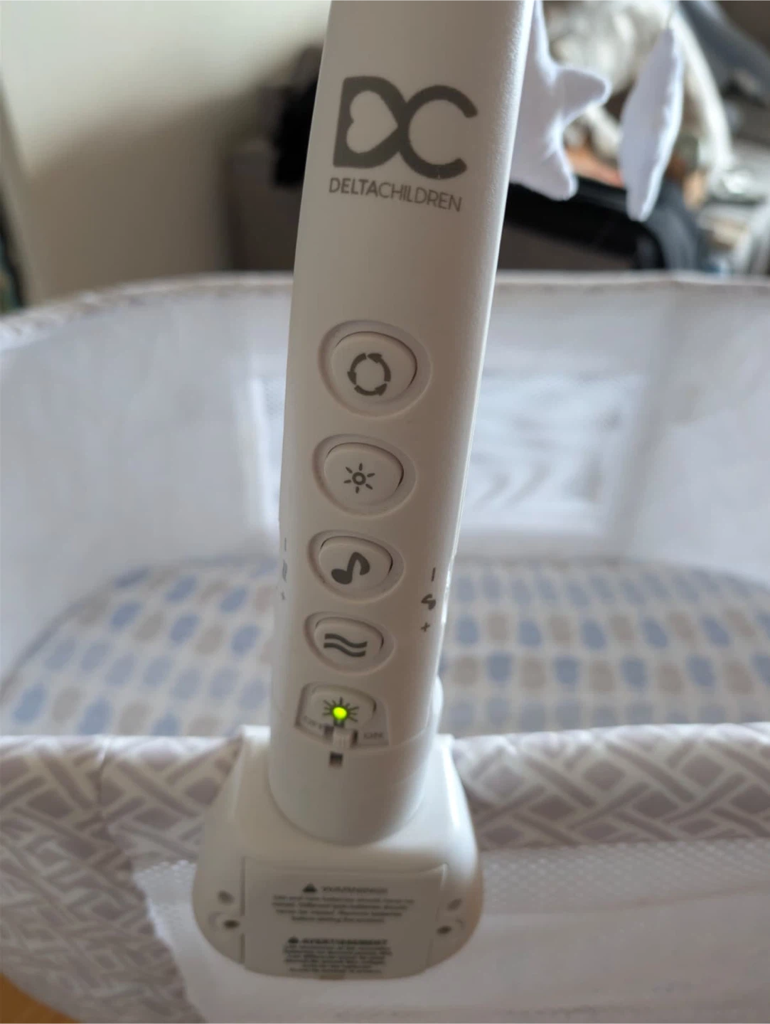 Delta Children Bassinet - photo 5