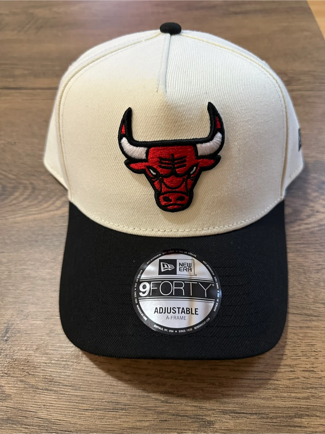 New Era Chicago Bulls 9FORTY Adjustable Cap