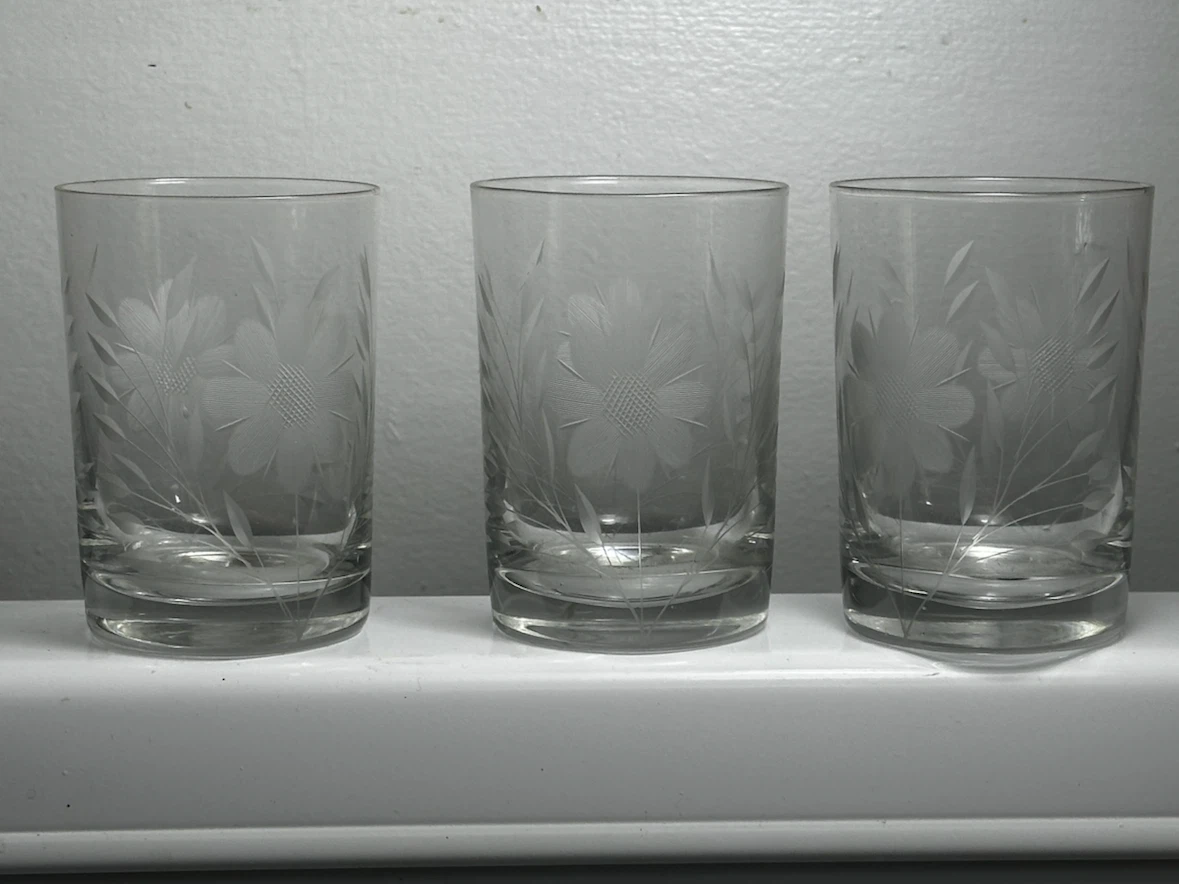 Vintage Hughes Corn Flower Tumblers - Set of 3